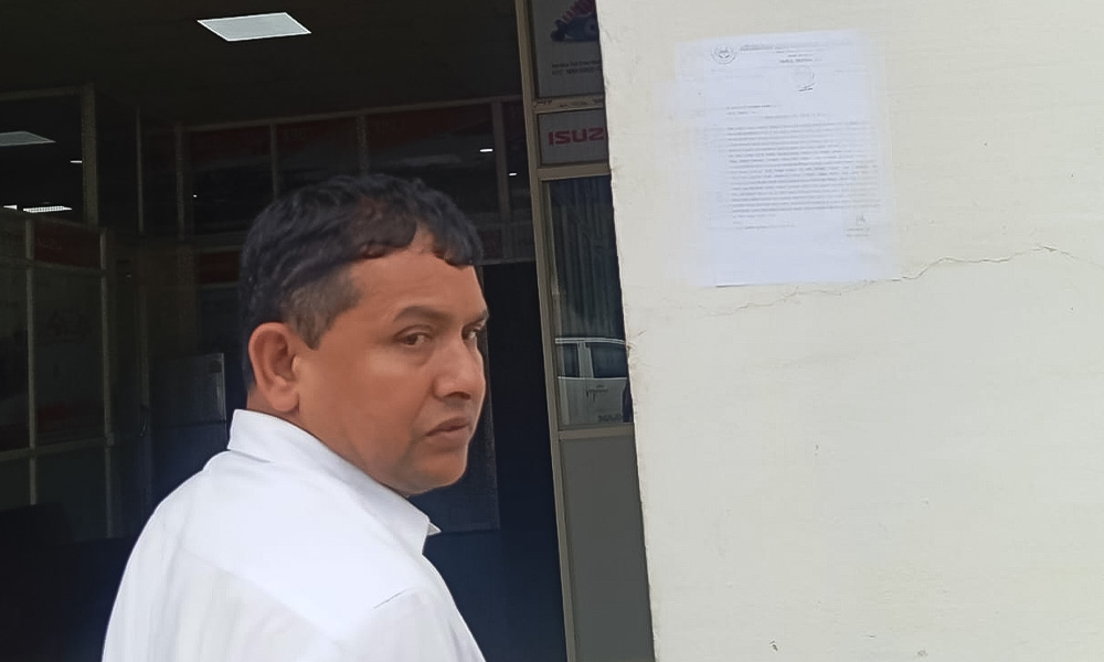 सम्झौता उल्लंघन आरोपमा उद्योगलाई स्पष्टीकरण, पत्र बुझ्न नमानेपछि गेटमै टाँसियो